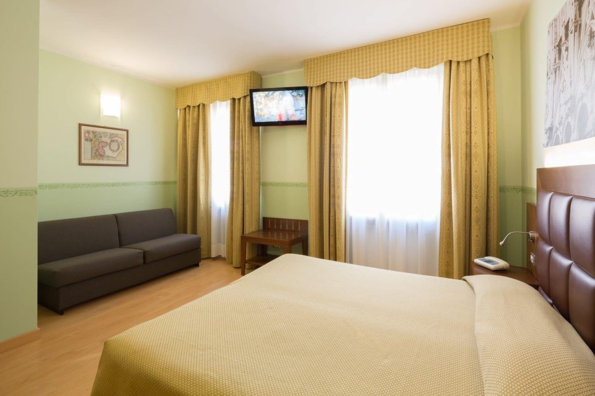 Hotel Terminus & Plaza Pisa Exterior foto