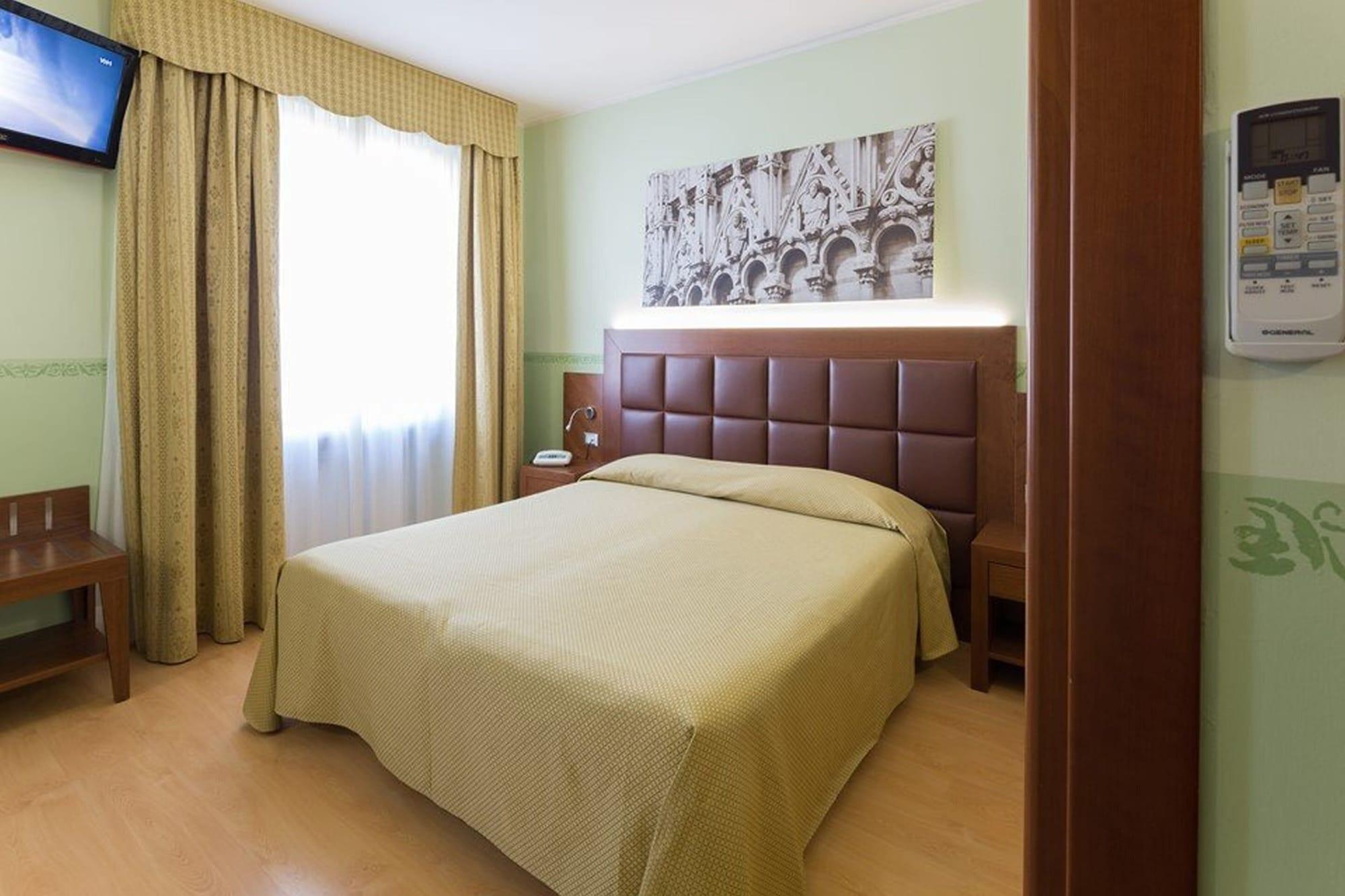 Hotel Terminus & Plaza Pisa Exterior foto