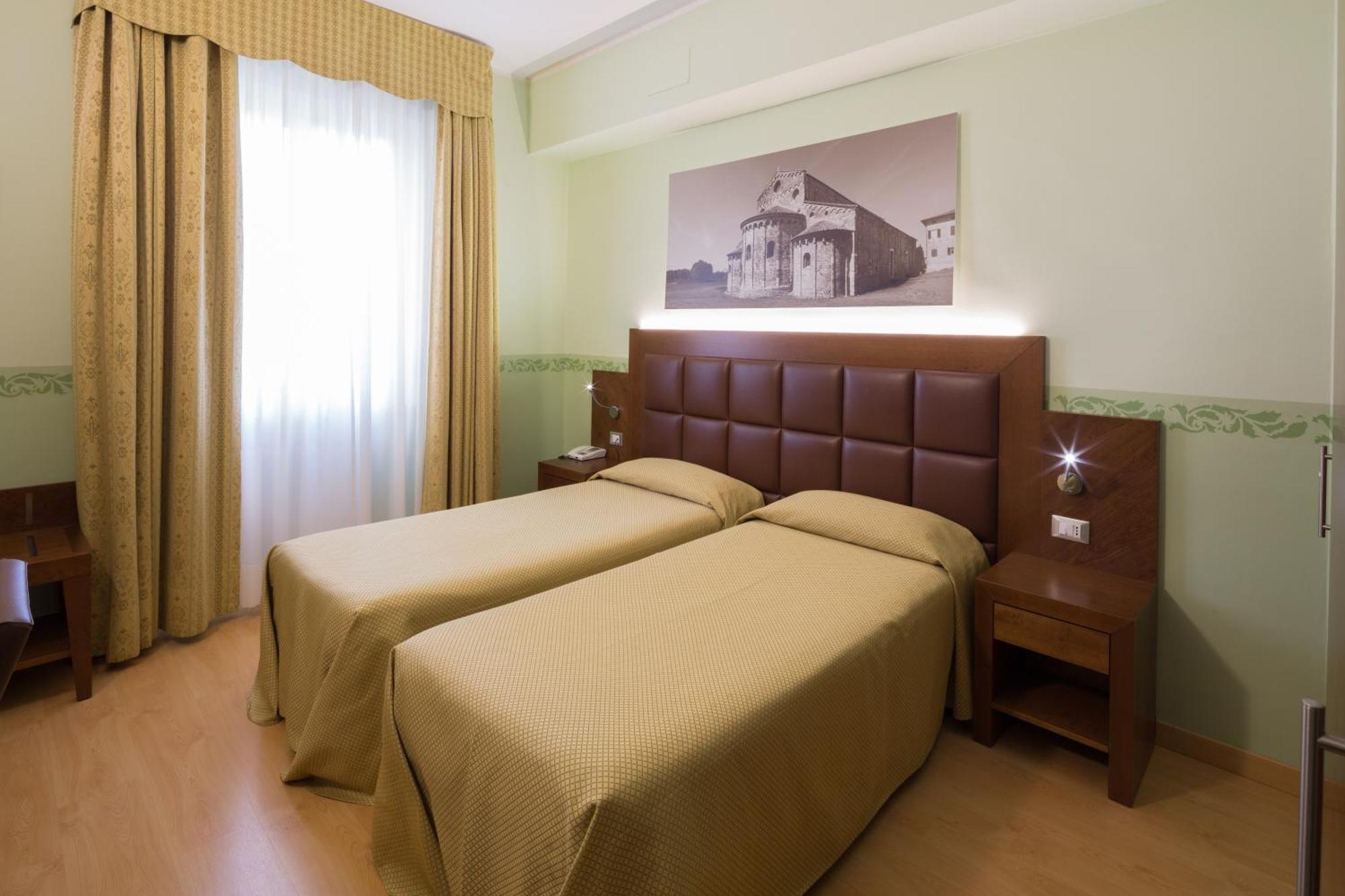 Hotel Terminus & Plaza Pisa Exterior foto